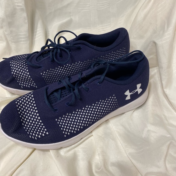 Men’s Under Armor - Picture 2 of 3